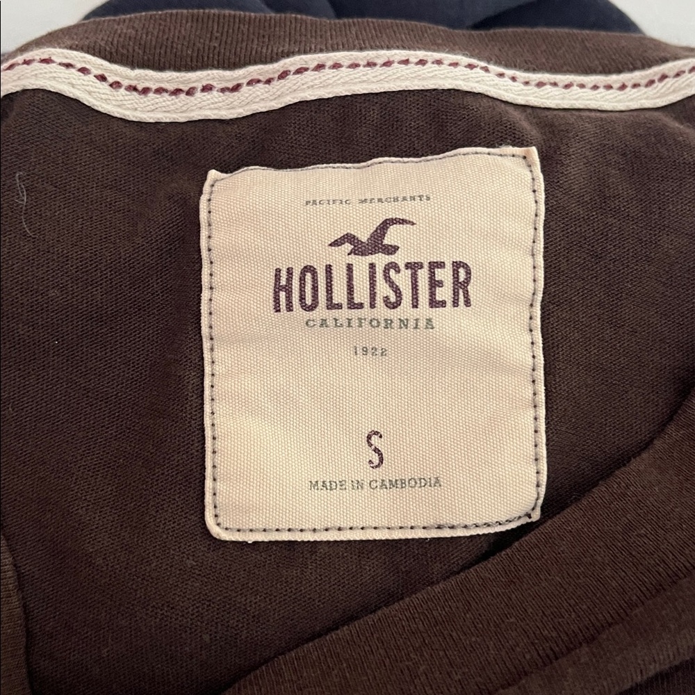 Abercrombie & Fitch & Hollister 2 Tee and legging. - Picture 4 of 8